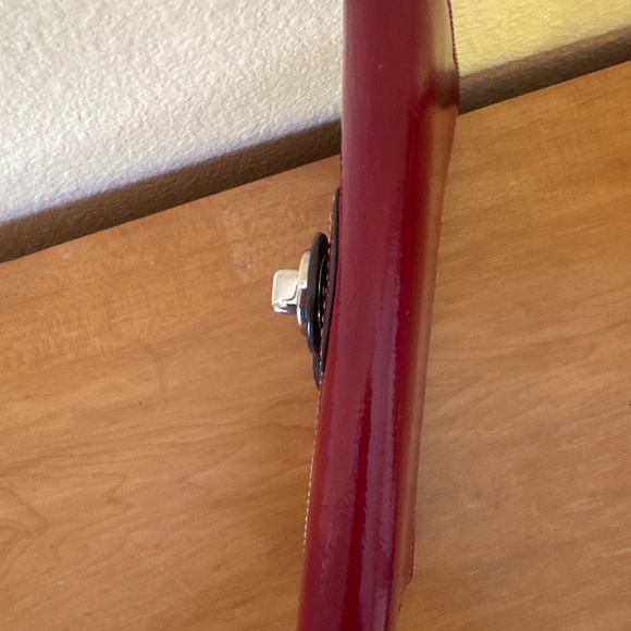 Coach Red Patent Leather silver lock wallet - Picture 3 of 12